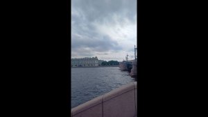 Дворцовый мост.