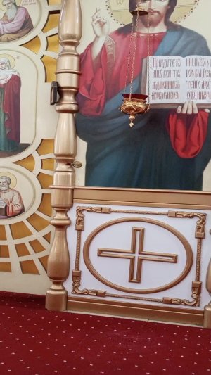 Божественная служба в храме Святой Троицы