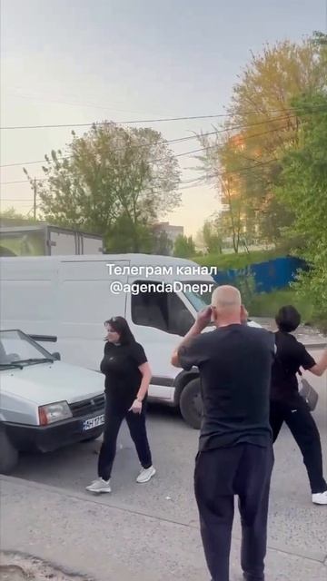 Нападение на людоловов из ТЦК в Днепропетровске смотреть онлайн
