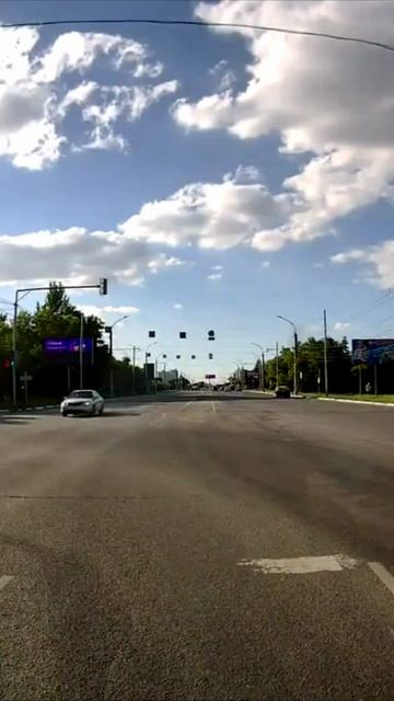 Повернул на красный без проблем
