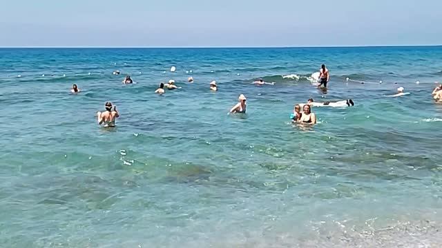 Иногда нам просто нужно звук моря, тепло солнца и красивый вид. 🌊☀️ #alanya