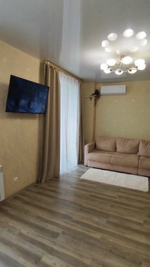 Ул. Жигура 12а,  г. Владивосток. Обзор квартиры посуточно компании Vladdom25.ru 8904444405