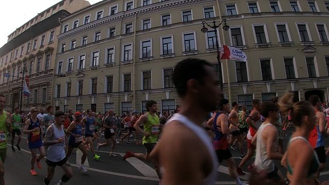 Марафона "Белые ночи" 2024. Старт кластера A на дистанции 10 км