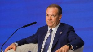 Кир Стармер отказался уходить с поста премьер-министра Британии