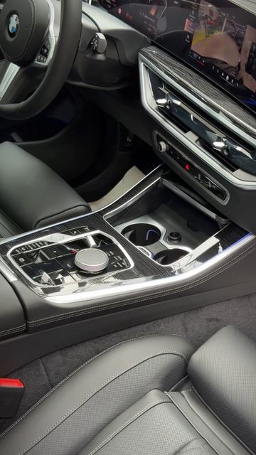 В продаже BMW X5 30d!