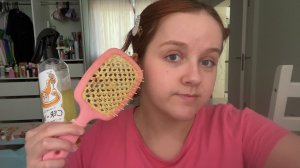 ASMR COMBING HAIR AND WHISPERING FOR SLEEP / АСМР РАСЧЕСЫВАНИЕ ВОЛОС И ШЕПОТ ДЛЯ СНА