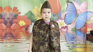 6. Пяташова Карина  - Н. Томилина «День Победы»