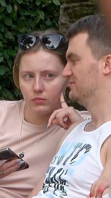 😶🌫️Ее глаза определенно что-то говорят… 👀💭 комедия, забавная шутка
