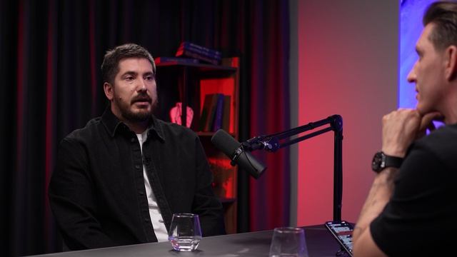 НАМ ВРУТ ПРО БУДУЩЕЕ. Прогнозы сбываются на 90%. Павел Андреев