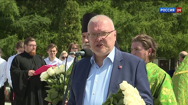 В Кирове отслужили молебен, посвященный Дню рождения Святого Благоверного князя Александра Невского