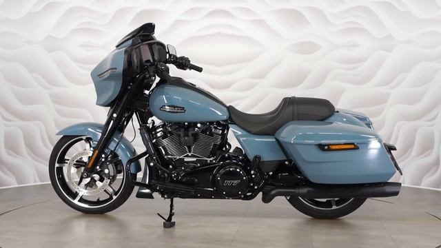Harley-Davidson Street Glide Vin 5HD1KB759RS626201