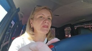 сильно ИСПУГАЛИСЬ/ ЧТО с ней, ПЛАЧЕТ?