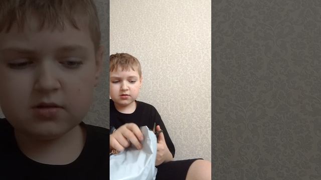 распоковка на китайские конфеты, игрушки