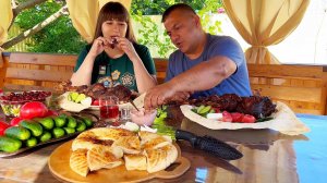 МЯСО в ТАНДЫРЕ! Каждому по ОГРОМНОЙ НОГЕ на ВКУСНЫЙ УЖИН. Рецепт в ТАНДЫРЕ!