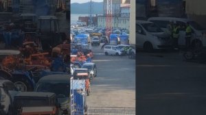 Один из видов разгрузка автомобилей с Японии в порту г. Владивосток