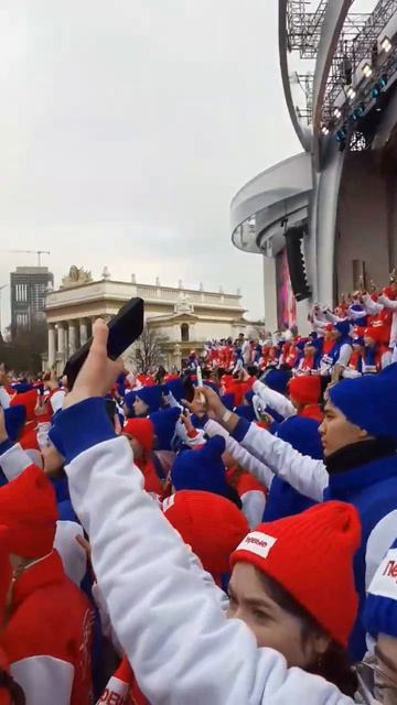 москва на открытии вднх смотреть онлайн