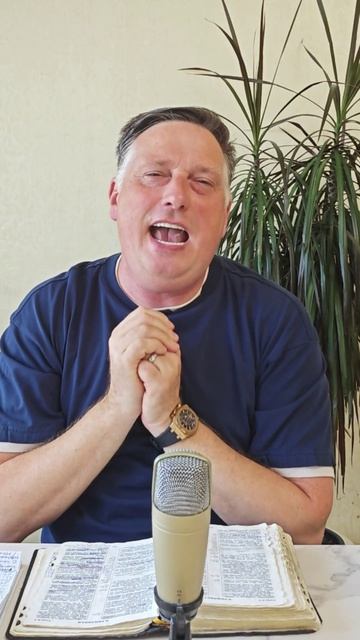Бедные не могут долго говорить о богатстве (Стойте в своём! Стойте на своём!)