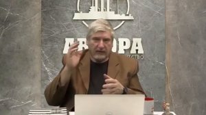 Савельев.«Пейте минеральную воду. Иначе себя убьете.»