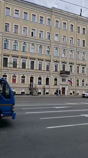 В ПИТЕРЕ...