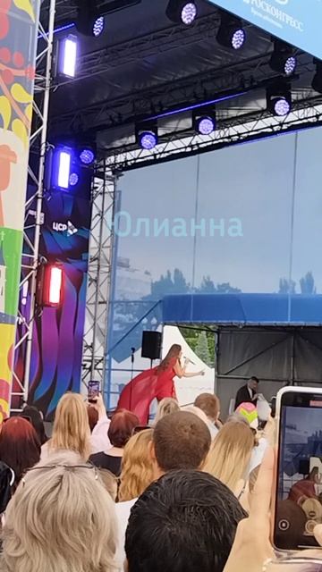 ВДНХ, 12 июня И.Дубцова