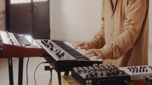 Olec Mün - Homo Lüdens： Jacquard I