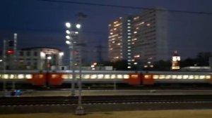 Наперегонки! Электропоезда ЭД4М