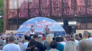 Праздник в посёлке Оричи .