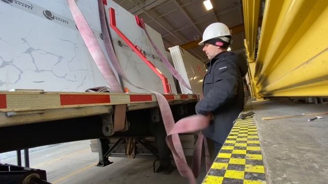 Загрузились в Орегон Peterbilt 389