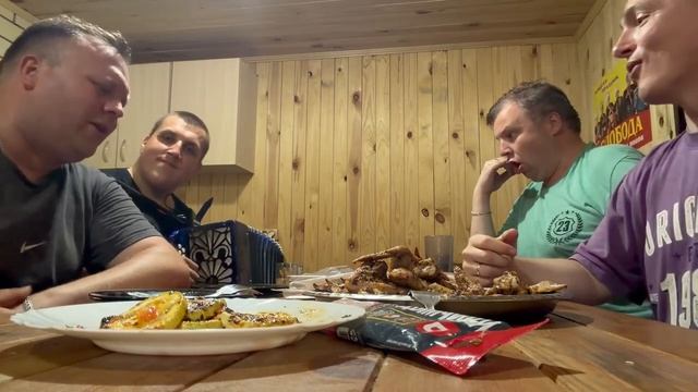 Когда мы были на войне. Под гармонь.