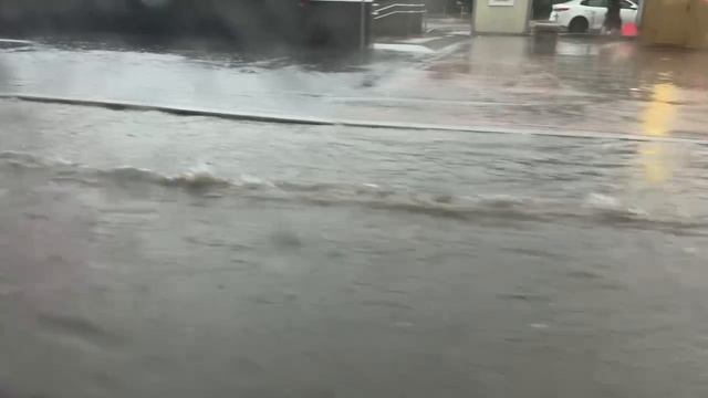 Последствия потопа в Москве смотреть онлайн