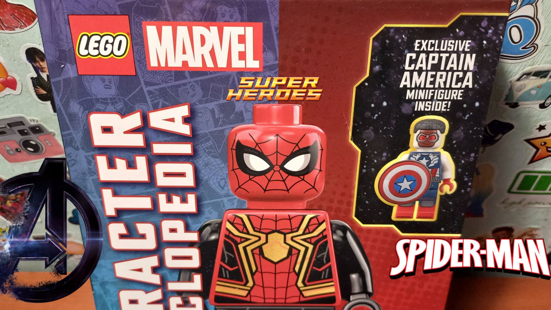 LEGO-ЭНЦИКЛОПЕДИЯ по вселенной MARVEL | Смотрим и изучаем / Обзор уникальной минифигурки!