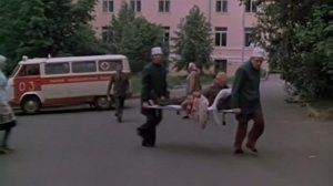 – Куда несёте-то? – Куда надо – туда несём 😅  к/ф Баламут