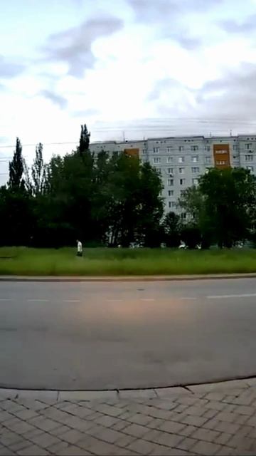 На гранте выезжает как не с дороги