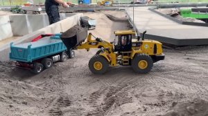 СПАСЕНИЕ ЗАСТРЯВШЕГО КАТКА! 😱🚜 Мега-коллекция тяжелых RC машин и грузовиков на бездорожье