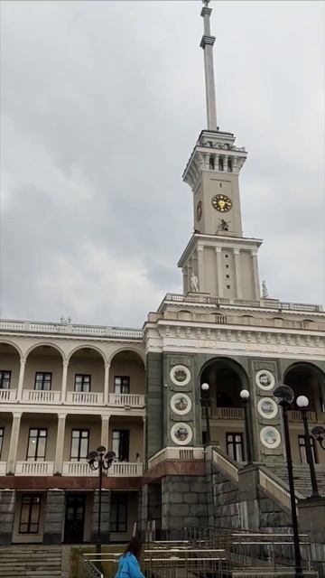 СЕВЕРНЫЙ РЕЧНОЙ ВОКЗАЛ Москва... смотреть онлайн