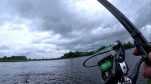 РЫБАЛКА НА ХАРИУСА И ЛЕНКА В ДОЖДЬ С НОЧЁВКОЙ.
