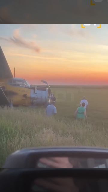 Момент жесткой посадки самолета Ан-2 в славянском районе Краснодарского Края смотреть онлайн