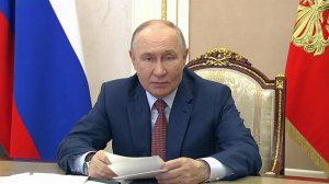 Владимир Путин провел большое совещание по вопросам развития Донбасса и Новороссии.