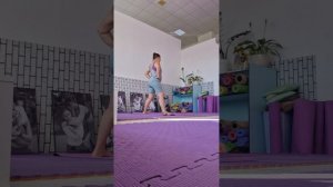 ЗАНЯТИЕ ЙОГОЙ. АШТАНГА ВИНЬЯСА ЙОГА #yoga #йога #love #video #время