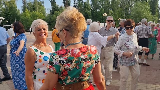 1000037647.mp4 смотреть онлайн