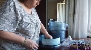 Занимаюсь своим огородиком. Делаю по своему, что получится не знаю.