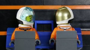 ЛЕГО Выход в открытый космос и другие приключения! 🚀