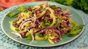 САЛАТ С ГОВЯДИНОЙ, ФАСОЛЬЮ И БОЛГАРСКИМ ПЕРЦЕМ