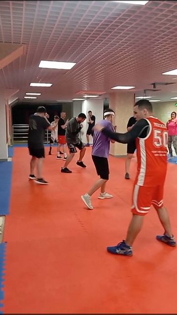 🥊Бокс в Ялте 🕖19:00 ✅ Понедельник ✅ Среда ✅ Пятница ☎️ +79783343200 по всем вопросам...