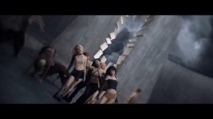 СУПЕРГЁРЛ x LE SSERAFIM Музыкальный трейлер «Celebration» (2026)