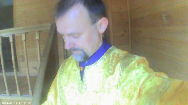 Сегодня - пономарю в алтаре, потому прозвучали не все звоны