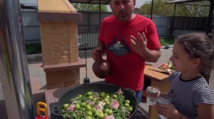 СУП ЧАКАПУЛИ ИЗ БАРАНИНЫ И ЗЕЛЕНИ