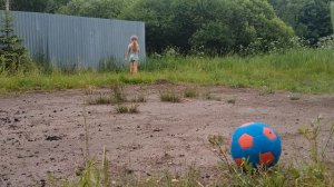 Не уходите от нас к нему!