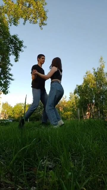 танец от двух лиц