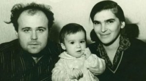 Редкие фотографии советских актеров со своими детьми. Часть 20